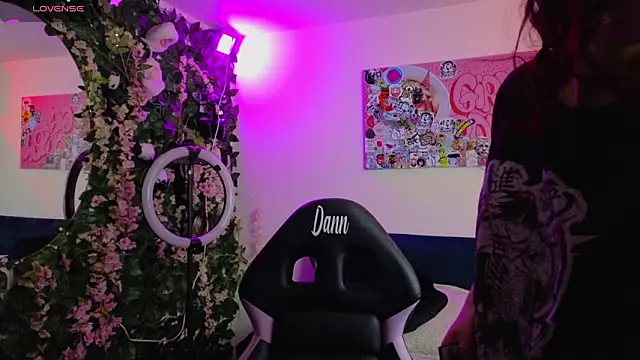 MiaVelvetDoll online show from 23, 2, 2026