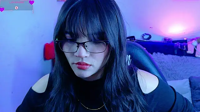 Snapshot of MiaVelvetDoll chatting on 17, 9, 2025 MiaVelvetDoll online show from 17, 9, 2025