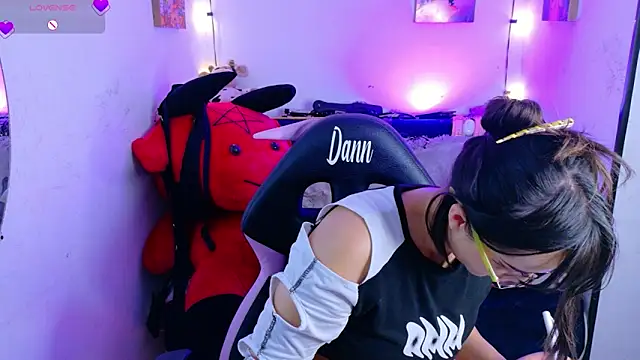 Snapshot of MiaVelvetDoll chatting on 23, 9, 2025 MiaVelvetDoll online show from 23, 9, 2025