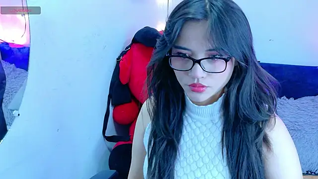 Snapshot of MiaVelvetDoll chatting on 10, 10, 2025 MiaVelvetDoll online show from 10, 10, 2025