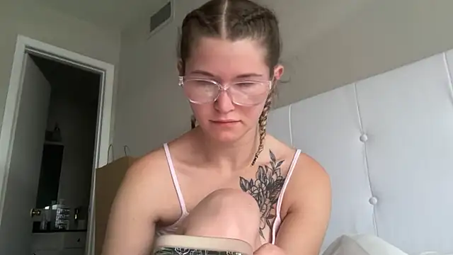 Riley ray69 online show from 25, 3, 2026