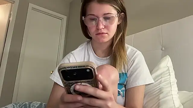 Riley ray69 online show from 7, 4, 2026