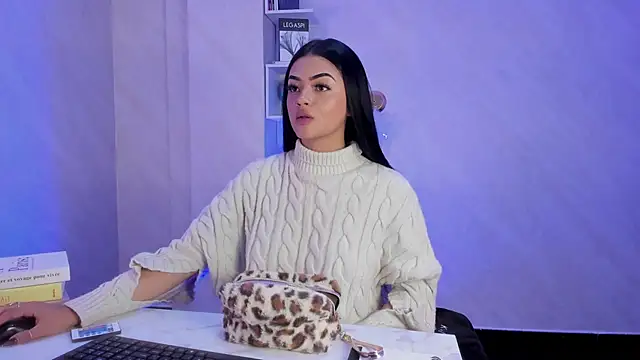 EmmaStonns online show from 6, 10, 2025