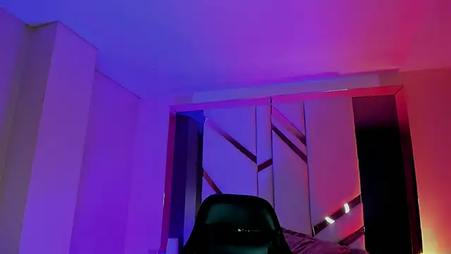 EmmaStonns online show from 30, 10, 2025