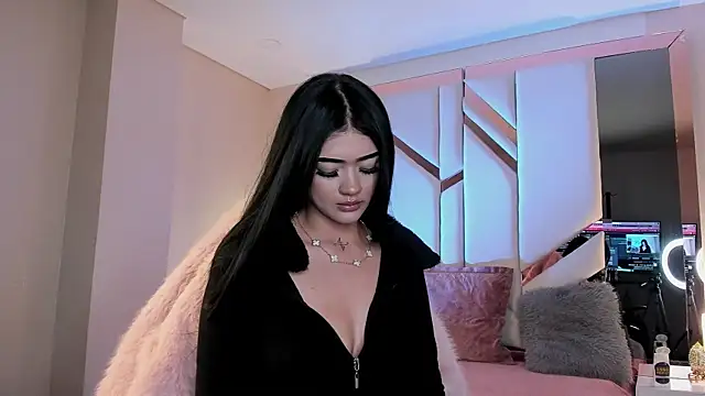 EmmaStonns online show from 6, 2, 2026