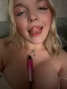 tamagocha online show from 6, 10, 2025