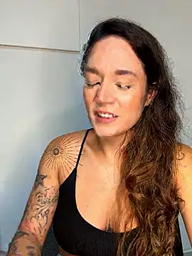 Sophia House  online show from 9, 5, 2026