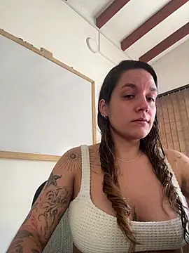 Sophia House  online show from 8, 11, 2025