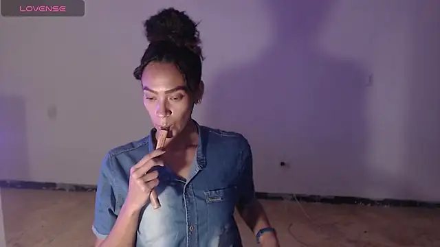 DonnaDidiamantti online show from 2, 10, 2025