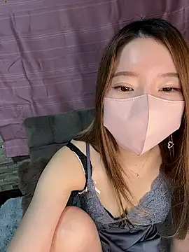 Snapshot of yuuhichan chatting on 12, 2, 2026 yuuhichan online show from 12, 2, 2026