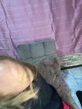 Snapshot of yuuhichan chatting on 8, 2, 2026 yuuhichan online show from 8, 2, 2026