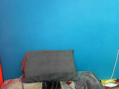 Snapshot of DarkQueen_94 chatting on 1, 10, 2025 DarkQueen 94 online show from 1, 10, 2025