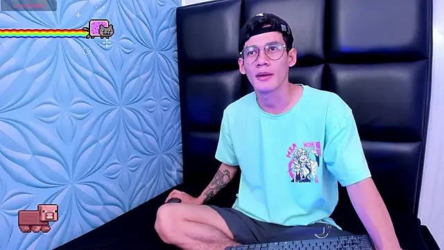 LittleMax23 online show from 16, 9, 2025