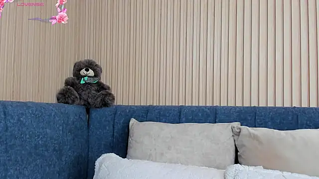 angel ponce online show from 9, 10, 2025