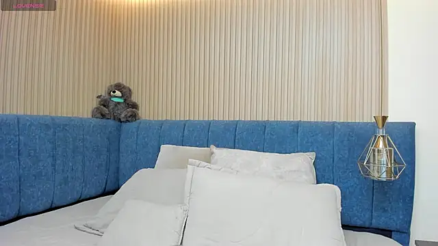 angel ponce online show from 11, 4, 2026