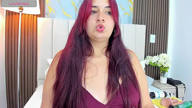 Victoria Guzman online show from 24, 3, 2026