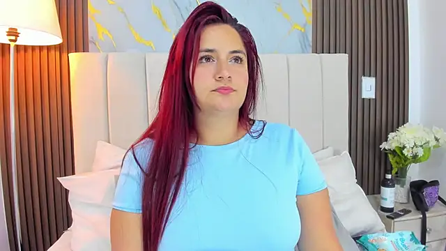 Victoria Guzman online show from 27, 5, 2026