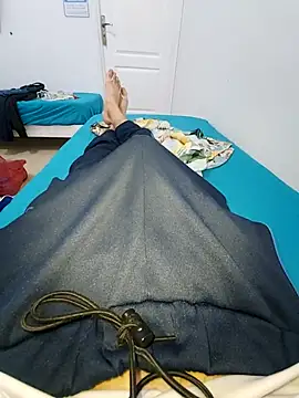 RaoufDz17cm online show from 17, 10, 2025