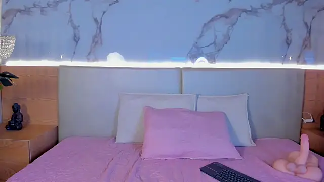 Celeste-Evanns online show from 14, 11, 2025