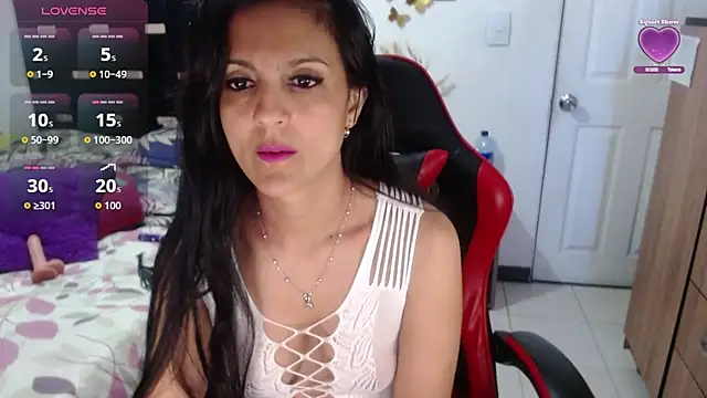 BasmaHernandez online show from 23, 10, 2025