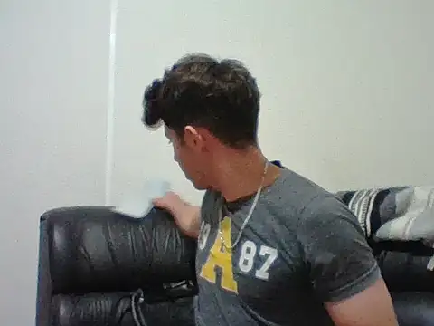 Maxtaylor18 online show from 13, 11, 2025