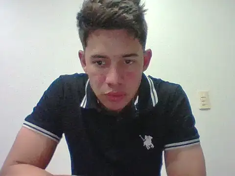 Maxtaylor18 online show from 30, 11, 2025