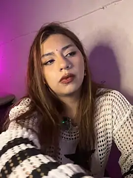 Snapshot of SoftLady_S33 chatting on 6, 6, 2026 SoftLady S33 online show from 6, 6, 2026