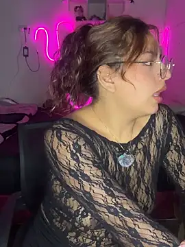 SoftLady S33 online show from 16, 5, 2026