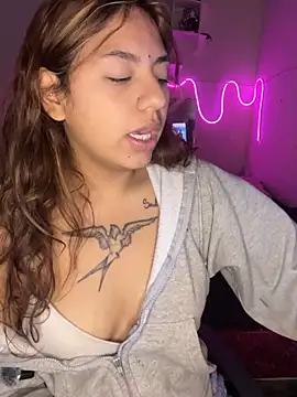 SoftLady S33 online show from 19, 5, 2026