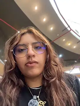 SoftLady S33 online show from 12, 5, 2026