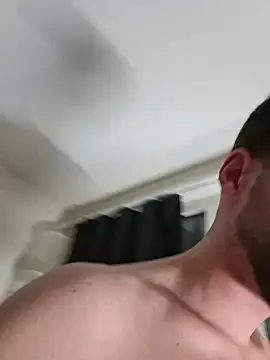 young swisscouple online show from 17, 1, 2026