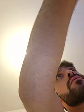 young swisscouple online show from 26, 2, 2026