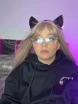 Annie Grosse online show from 18, 9, 2025