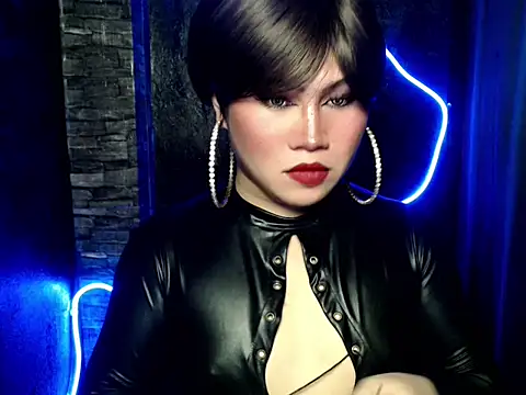 Snapshot of pretty_lassy chatting on 1, 10, 2025 pretty lassy online show from 1, 10, 2025