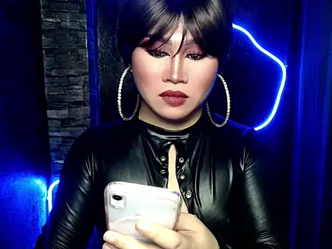 Snapshot of pretty_lassy chatting on 24, 9, 2025 pretty lassy online show from 24, 9, 2025