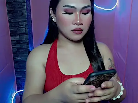 Snapshot of pretty_lassy chatting on 12, 11, 2025 pretty lassy online show from 12, 11, 2025