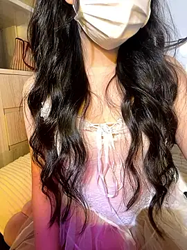 LINNIE05 online show from 12, 1, 2026