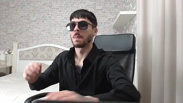 JonahShaw online show from 25, 10, 2025