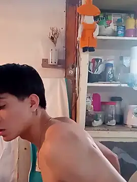 LUISSLEONN0958 online show from 26, 9, 2025