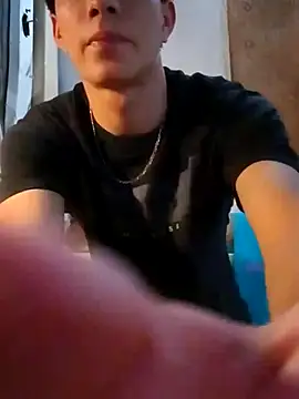 LUISSLEONN0958 online show from 30, 9, 2025