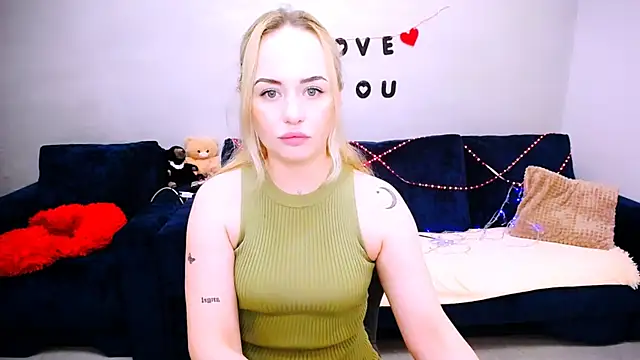 LiluMoon   online show from 24, 4, 2026