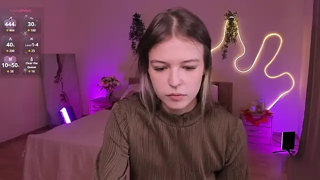 Lisa Blossom online show from 15, 4, 2026