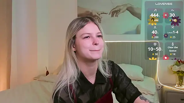 Lisa Blossom online show from 19, 9, 2025