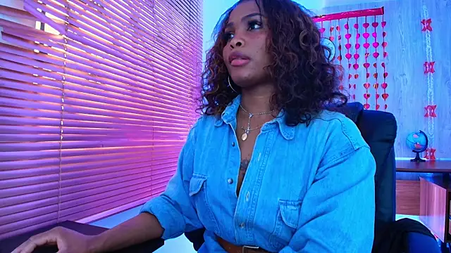 ArianaBeake online show from 7, 1, 2026