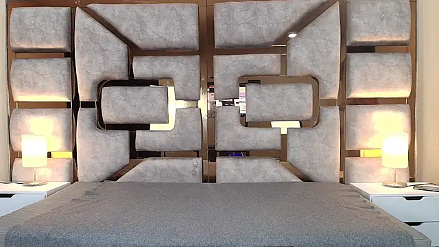 ArianaBeake online show from 20, 11, 2025