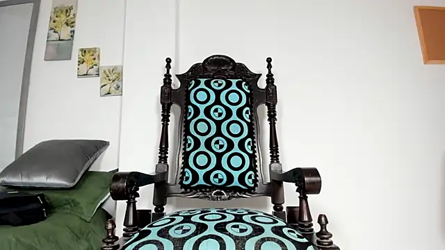 tyler twink boy online show from 25, 3, 2026