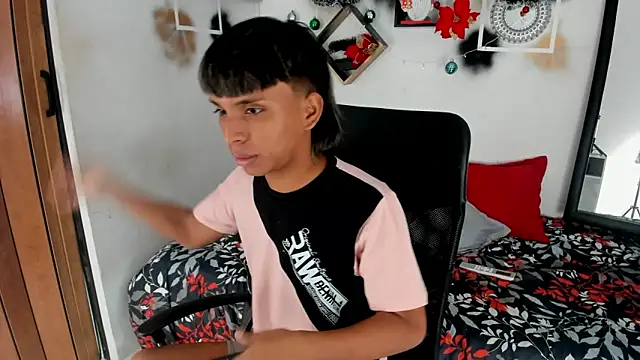 tyler twink boy online show from 21, 12, 2025