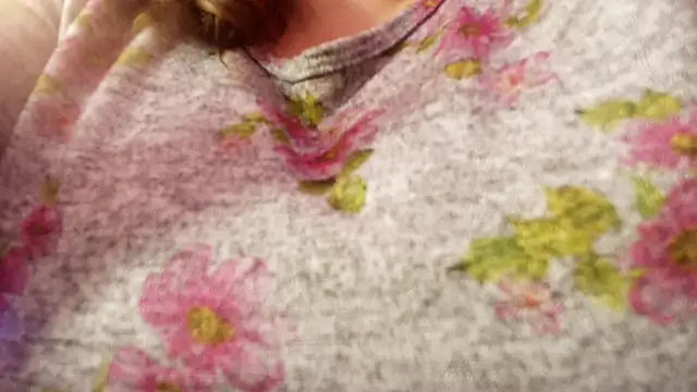  Emily rosee  online show from 17, 11, 2025