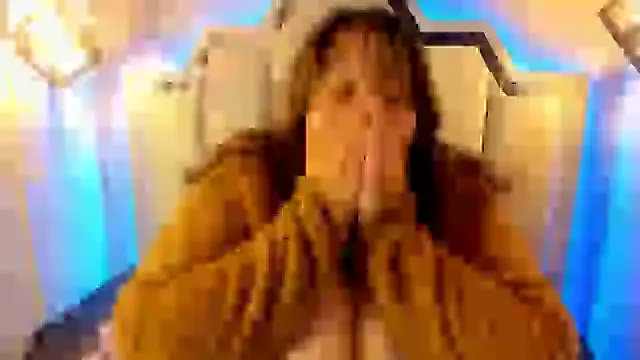  Emily rosee  online show from 9, 10, 2025