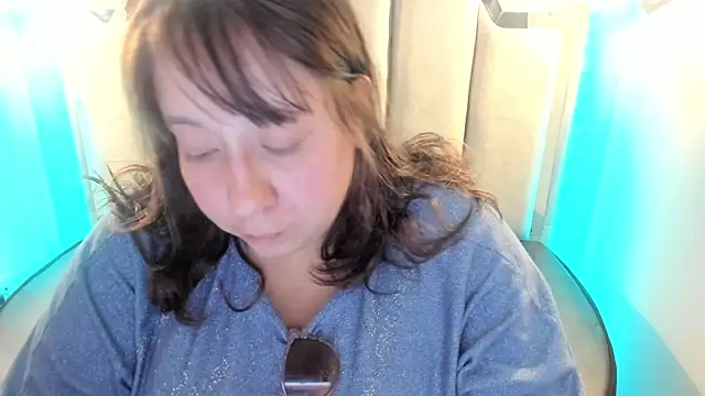  Emily rosee  online show from 19, 9, 2025